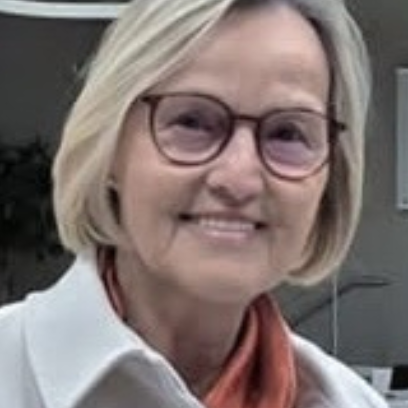  Gisela Jan�en